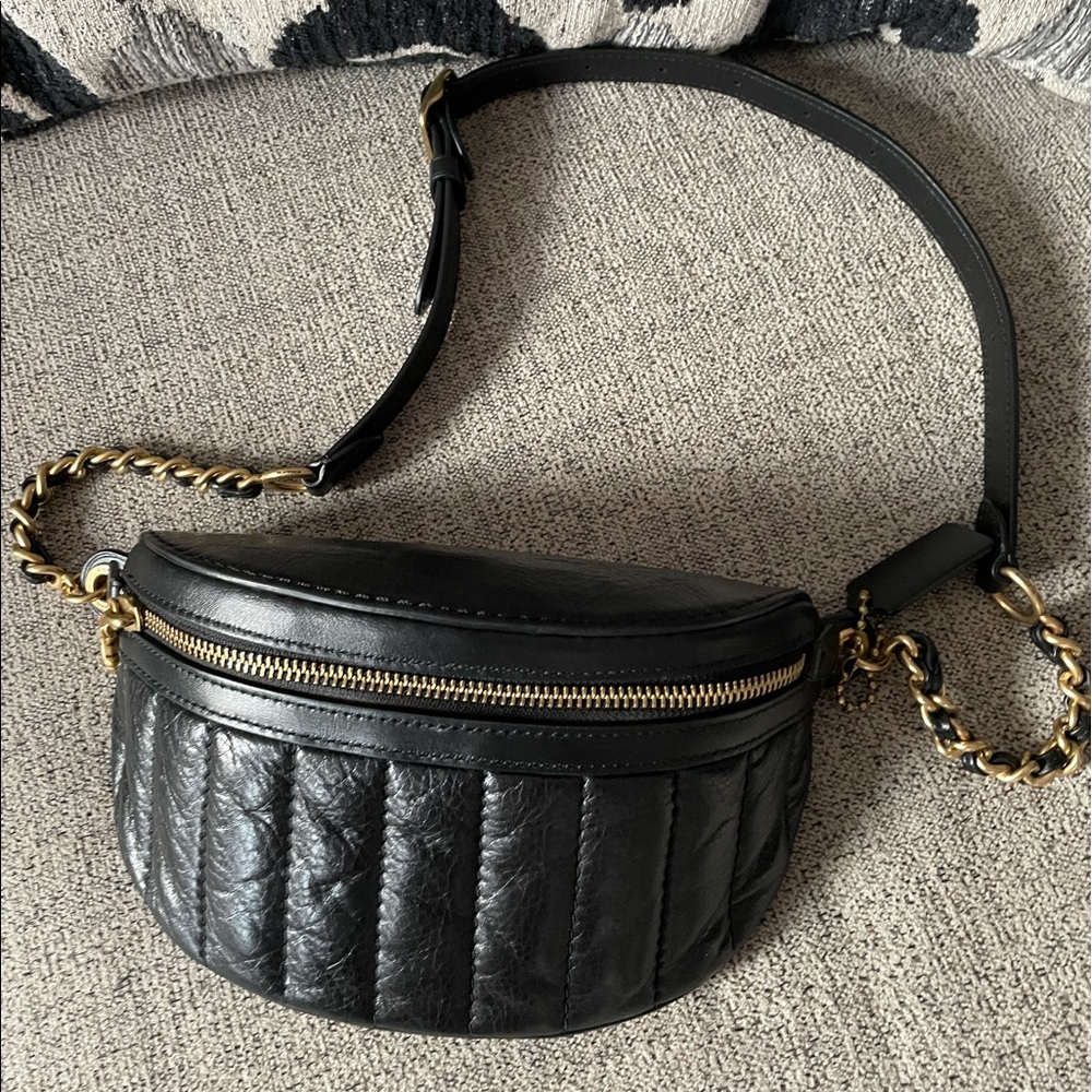 Coach Chain Belt Bag With Quilting